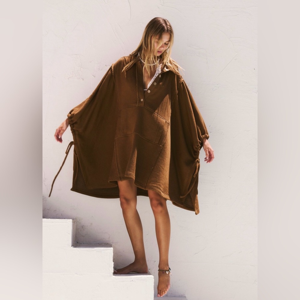 Oversized Poncho Pullover!